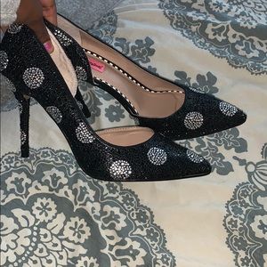 black and white polka dot heels